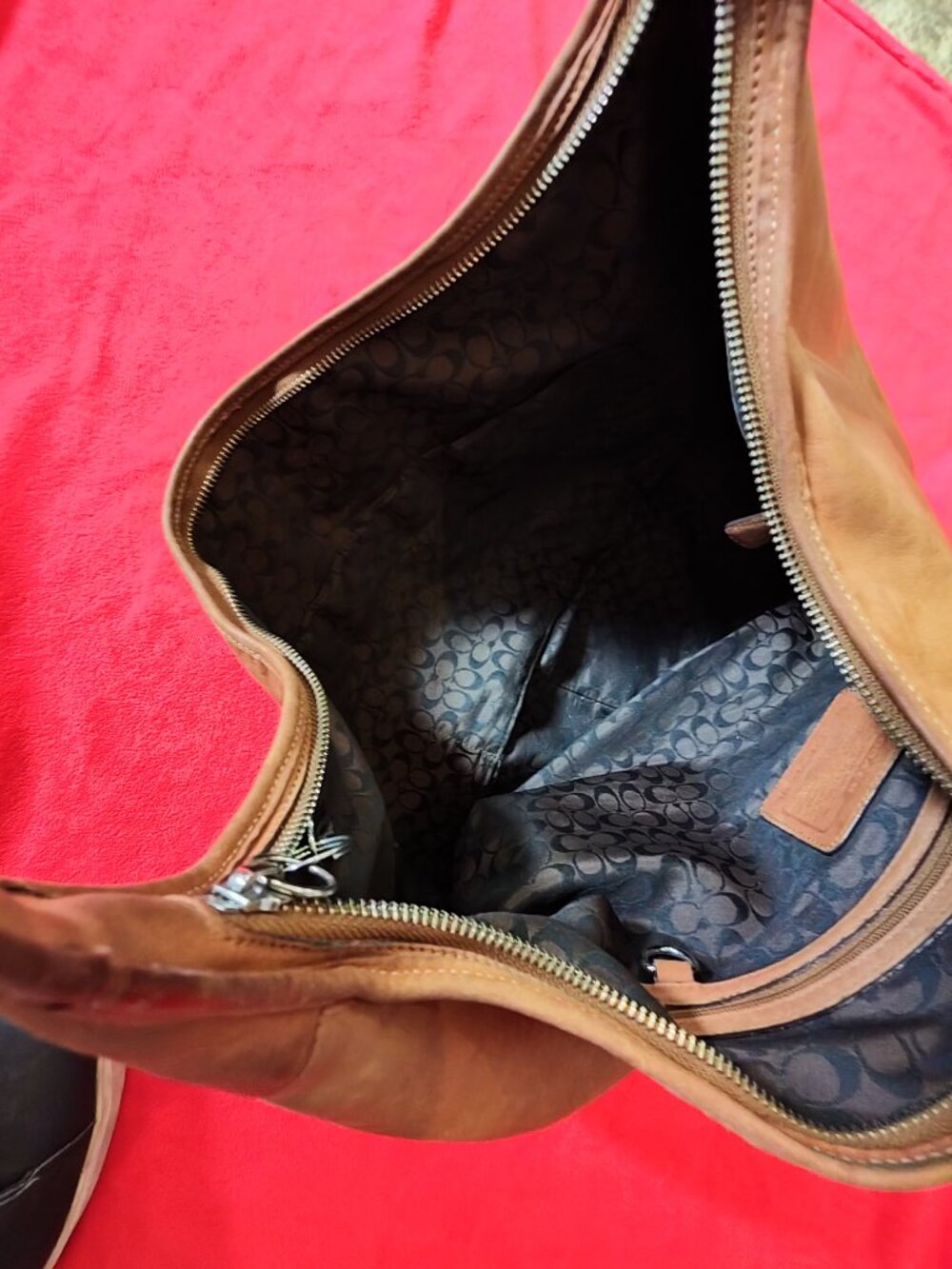 Vintage Coach Leather Ergo Hobo Shoulder Bag — Tan/Caramel - Picture 4 of 4